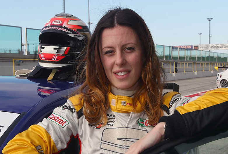 Donne al volante Carlotta Fedeli