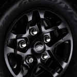 Land-Rover-Defender-2