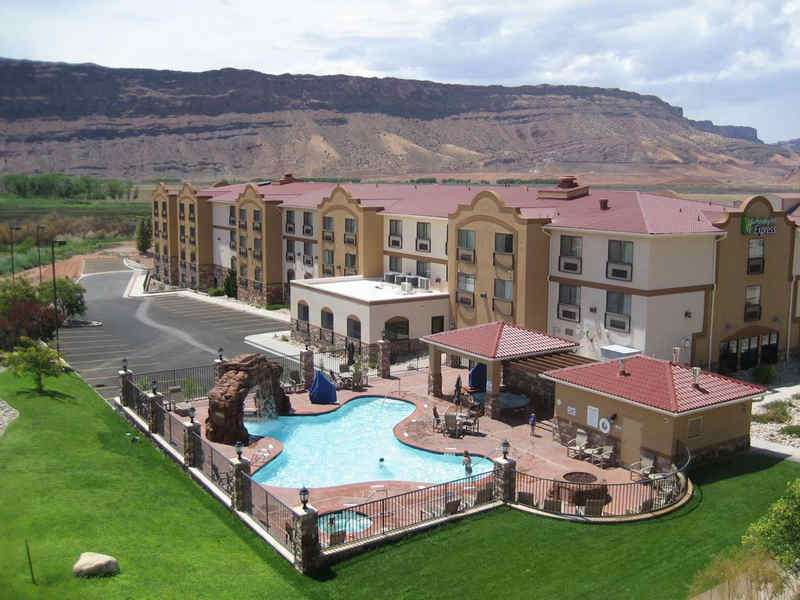 Albergo suite moab holiday inn express