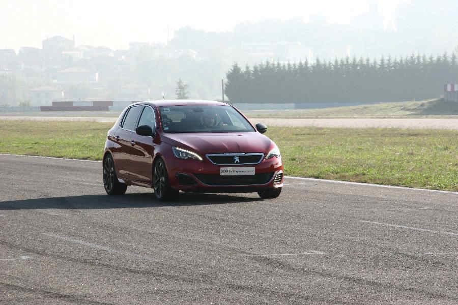 Peugeot_308_GTi_Launch_Test_Drive_163