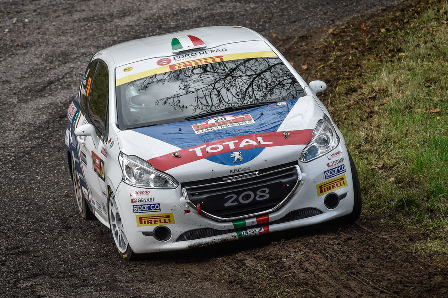 34-rally-due-valli-peugeot-208-r2-testa-12