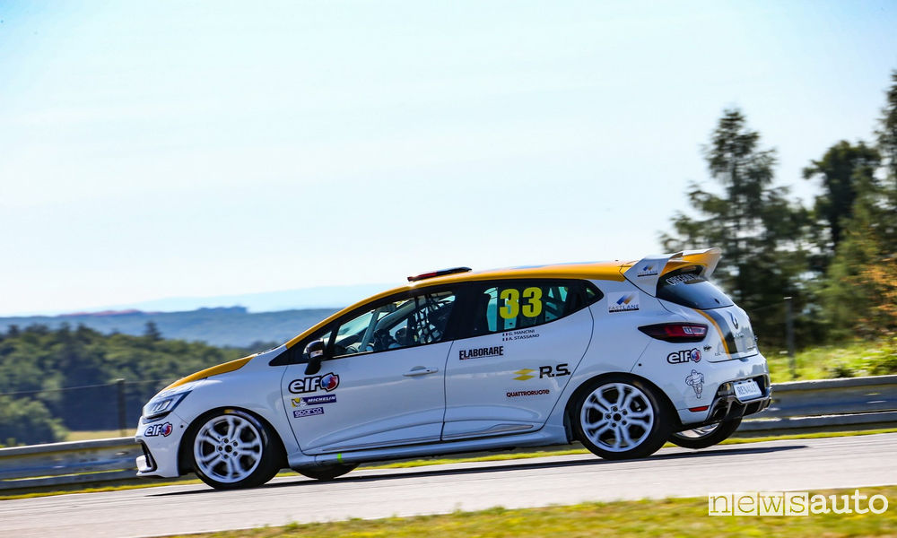 Renault-Clio-Cup-Press-League-Brno-1