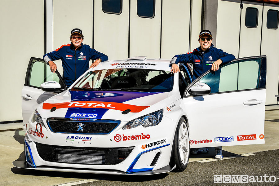 Accorsi-Sparco-Peugeot-308-Racing-Cup-1