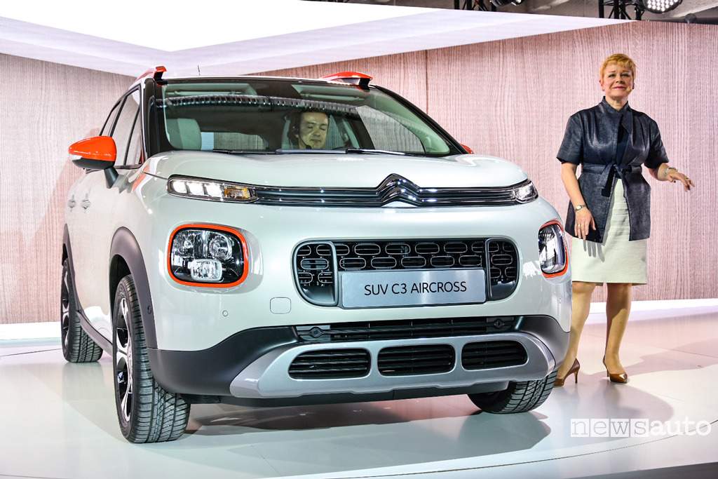 Citroen_C3_AirCross_2017_Suv_12