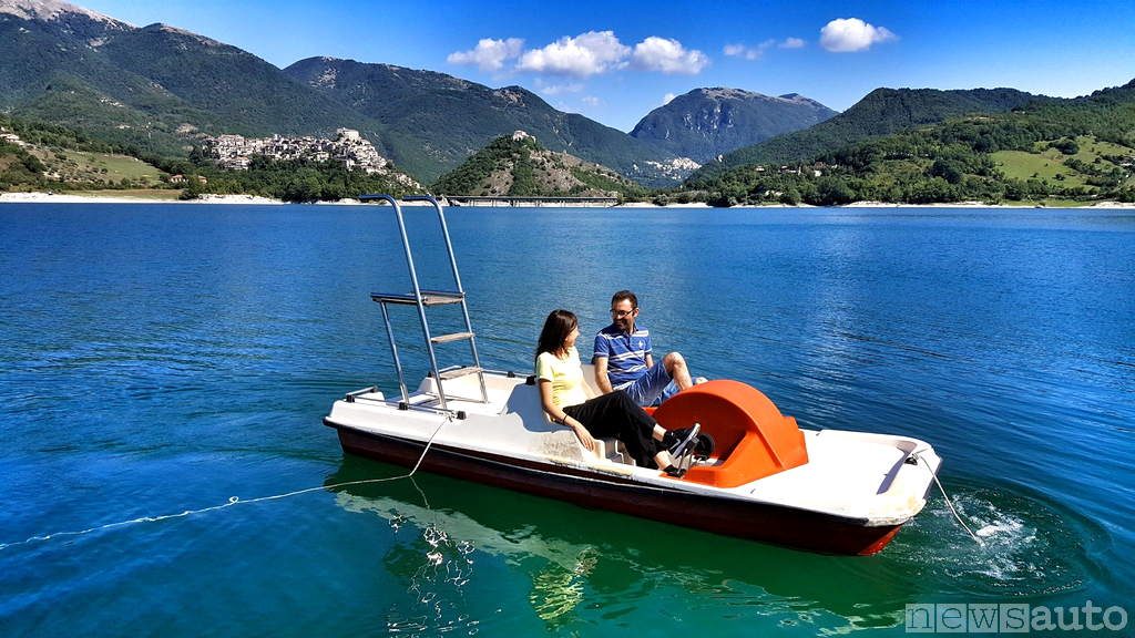 Record Pedalo sul Lago Turano