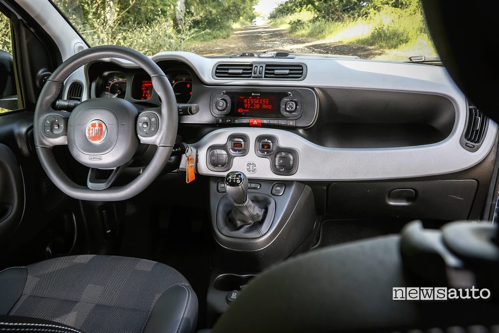 Fiat Panda City Cross interni