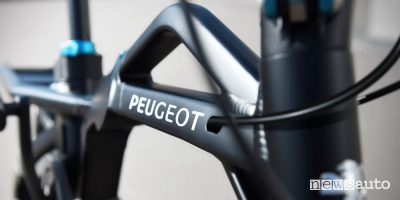 Bicicletta pieghevole elettrica Peugeot eF01