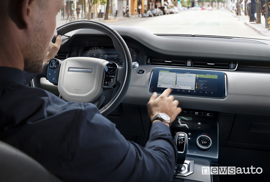 Range Rover_Evoque 2019, plancia strumenti digitale