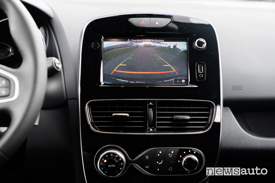 Renault_Clio Moschino, parking camera