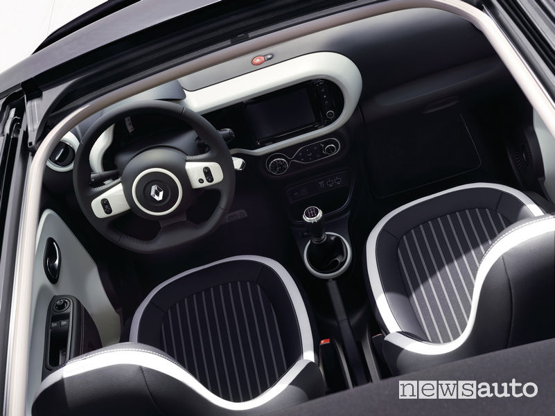 Nuova Renault Twingo, abitacolo