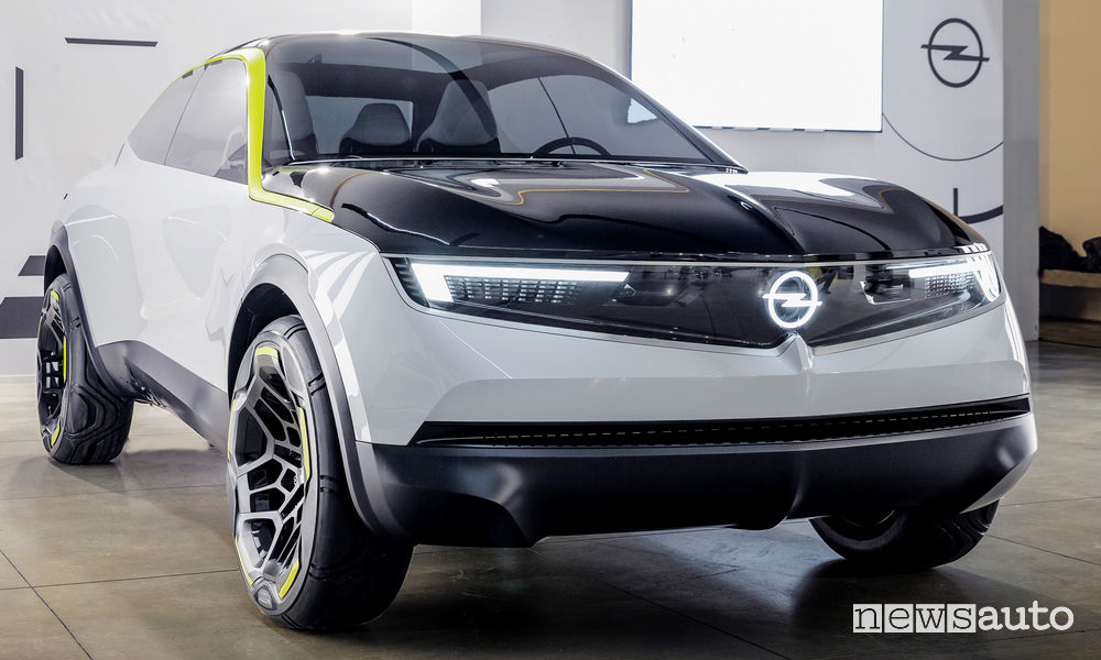 Opel concept GT X Experimental 2019, vista di profilo
