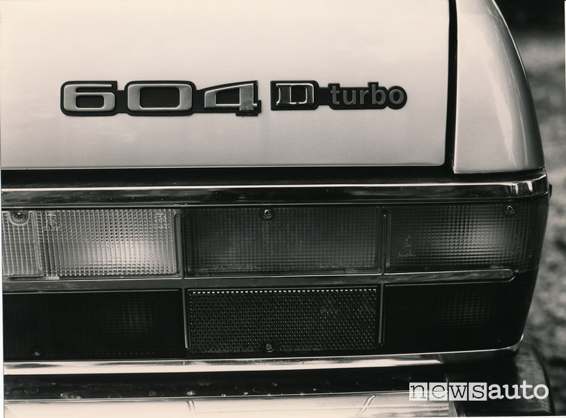 Peugeot 604 D turbo, logo portellone posteriore