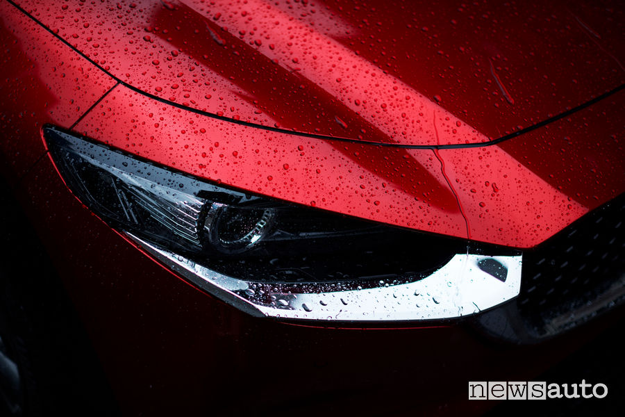 Mazda CX-30, gruppo ottico anteriore