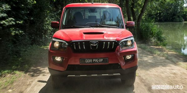Mahindra GOA Pik-Up Plus pick-up economico