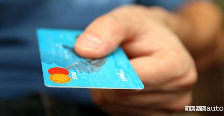 Come pagare al self service carta di credito