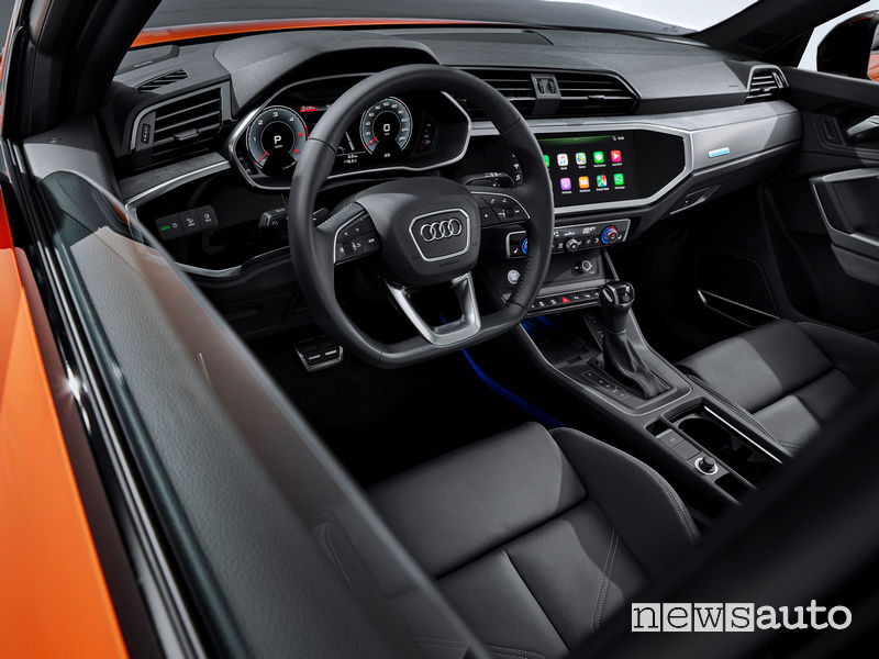 Audi Q3 Sportback plancia strumenti