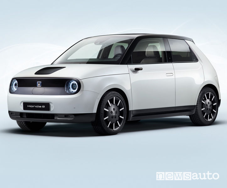 Honda e elettrica fari anteriori