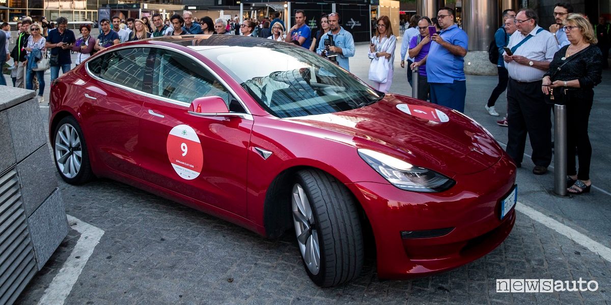 Tesla Model 3 Performance 1000 Miglia Green 2019