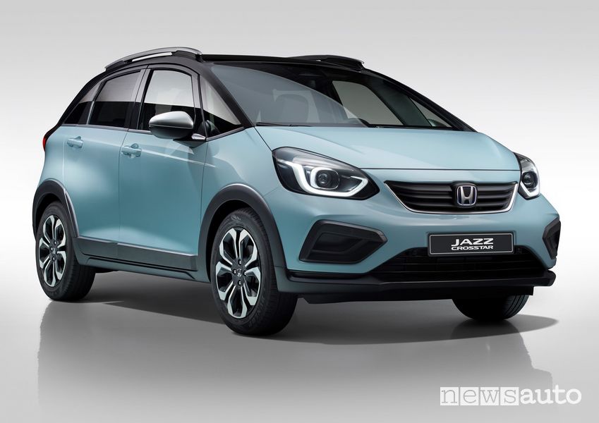 Vista anteriore, di profilo Honda Jazz Crosstar