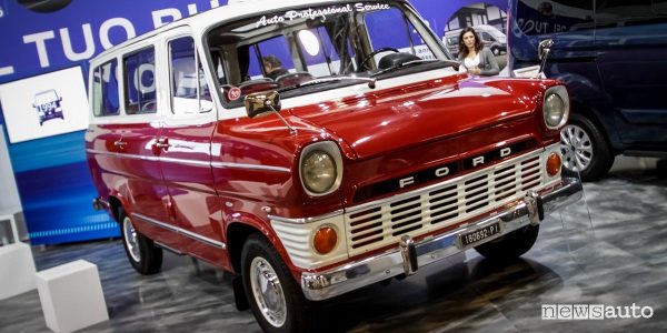 Ford Transit storia auto e moto d'epoca padova 2019