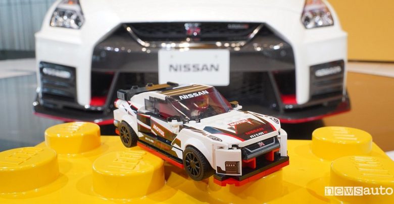 Auto giocattolo Lego Nissan GT-R NISMO