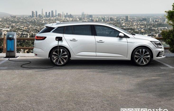 Ricarica da wallbox Renault Megane E-Tech Plug-in