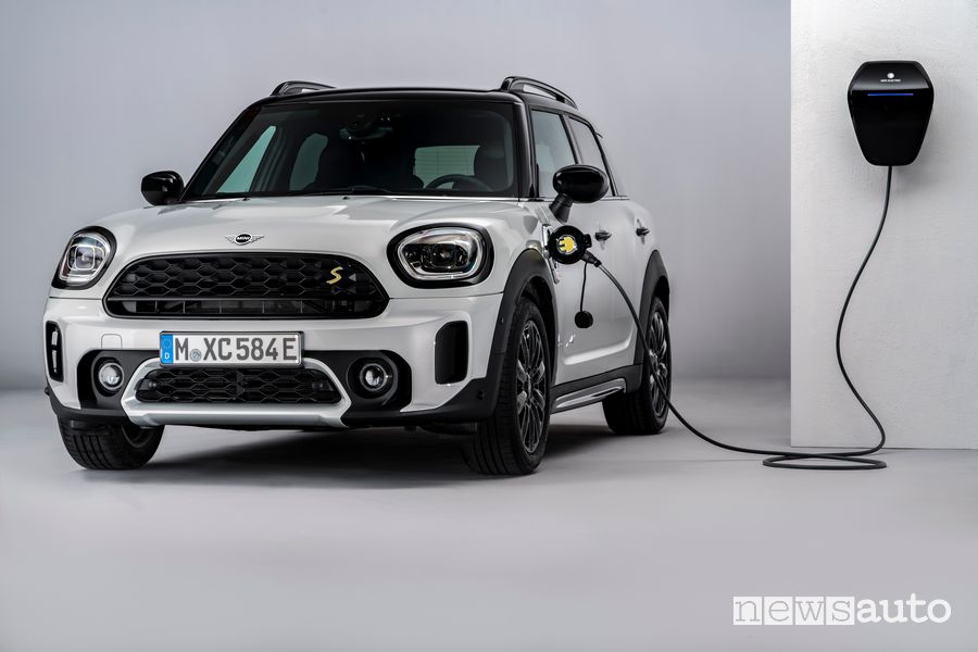 Ricarica da wallbox Mini Cooper SE Countryman ALL4