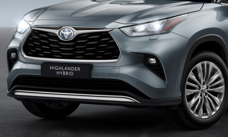 Toyota Highlander SUV ibrido 7 posti