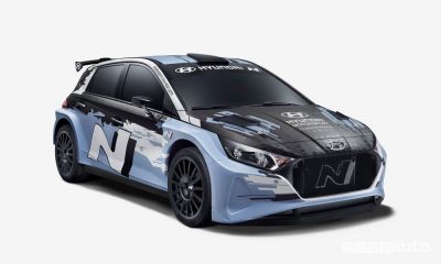 Vista di profilo Hyundai i20 N Rally2