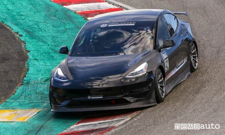 Gare in pista per auto elettriche, al via l’E-STC Series