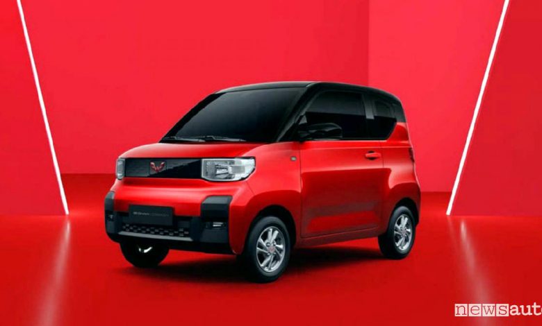Wuling Hong Guang Mini EV rossa
