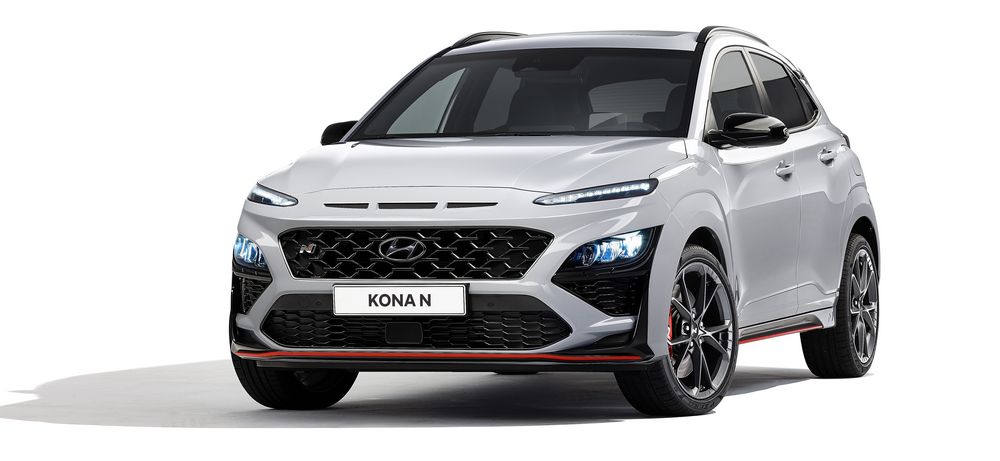 Vista di profilo nuova Hyundai Kona N