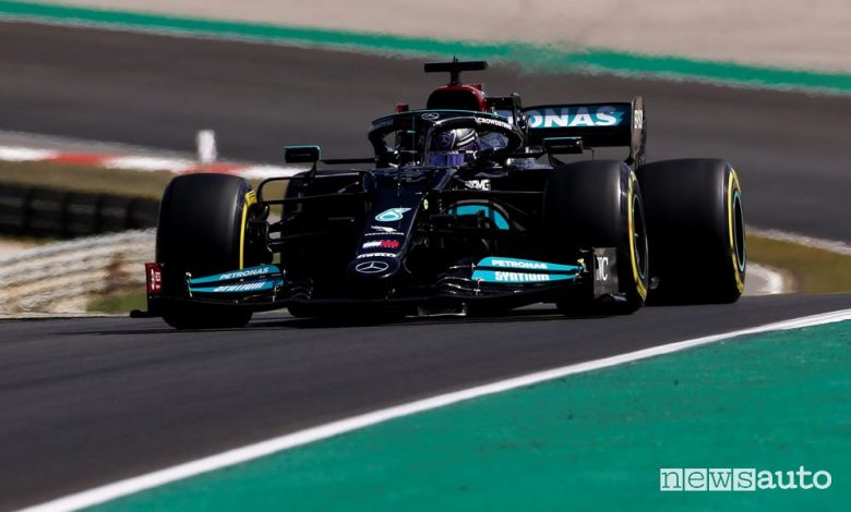 F1 Gp Portogallo, domina la Mercedes con Hamilton