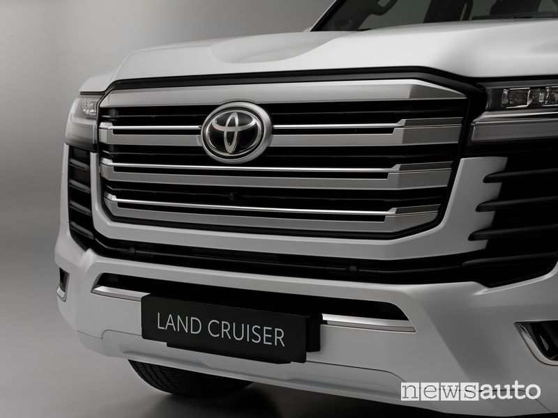 Calandra anteriore nuovo Toyota Land Cruiser 300