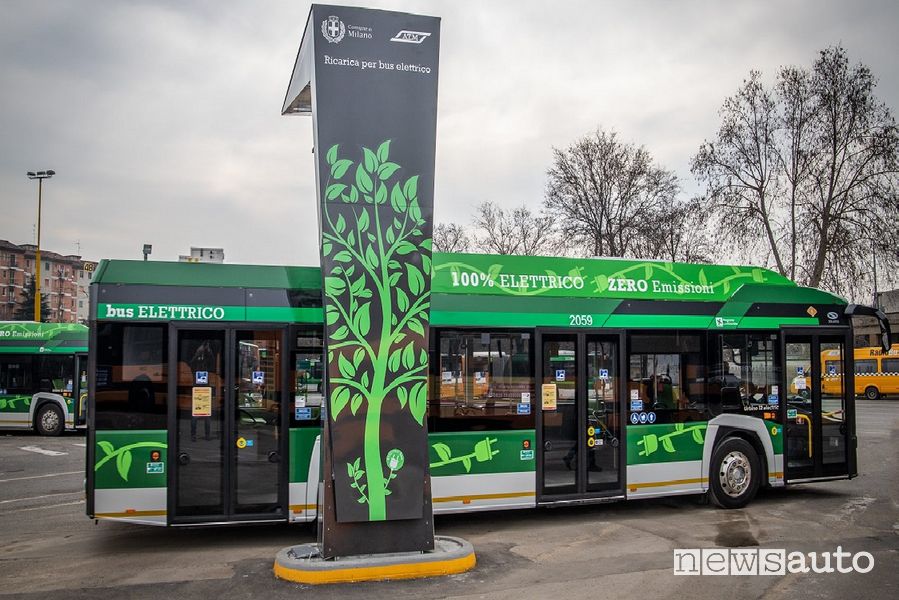 Incentivi per autobus elettrici alle aziende