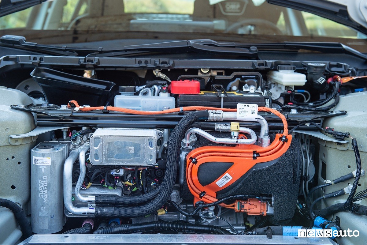 Tesla Model 3 racing, track test and "racing" features Pledge Times