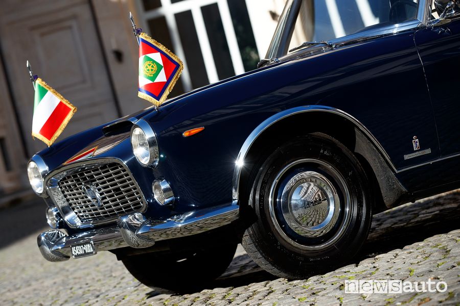 Lancia Flaminia presidential at the Quirinale