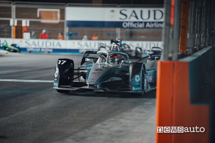Nyck De Vries ePrix Ad Diriyah Formula E 2022