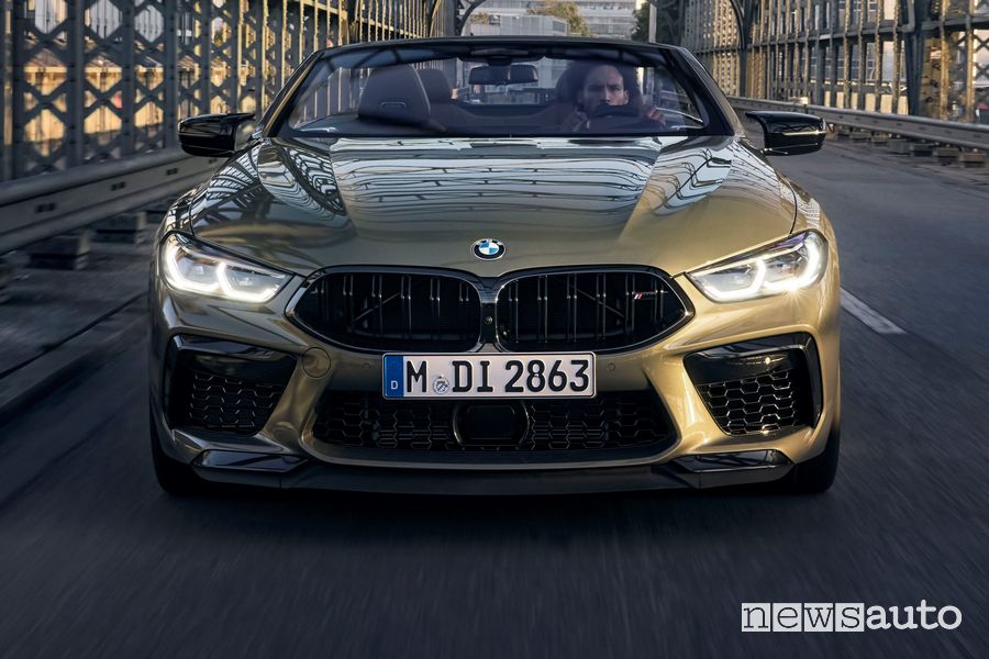 Frontale BMW M8 Competition Cabrio