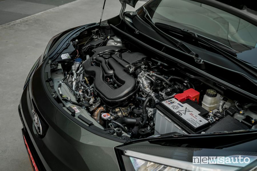 Vano motore nuova Toyota Aygo X Limited