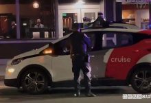 Posto di blocco, Polizia ferma un'auto senza conducente