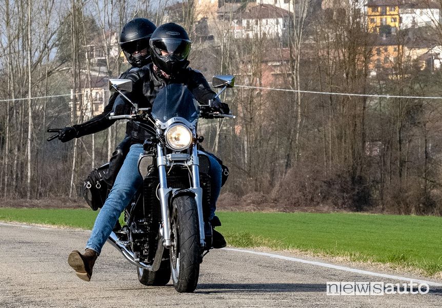 Foglio rosa moto