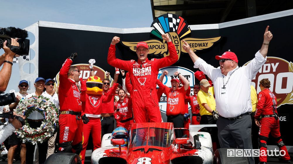 Marcus Ericsson ha vinto la 500 Miglia di Indianapolis 2022