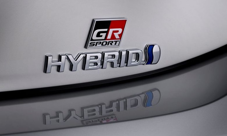 Logo Hybrid nuova Toyota Corolla GR Sport