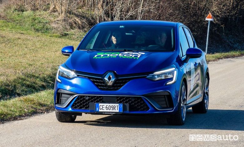 Renault Clio ibrida a metano, consumi e autonomia