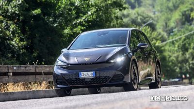 prova su strada Cupra Born e-Boost