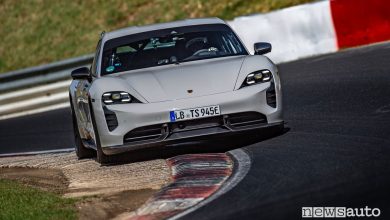 Porsche Taycan Turbo S, record auto elettriche al Nürburgring [video]