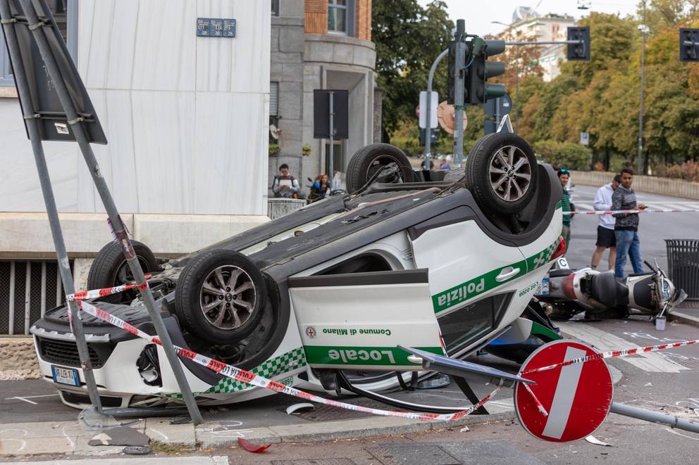 Incidente a Milano Porta Venezia Vigili Urbani