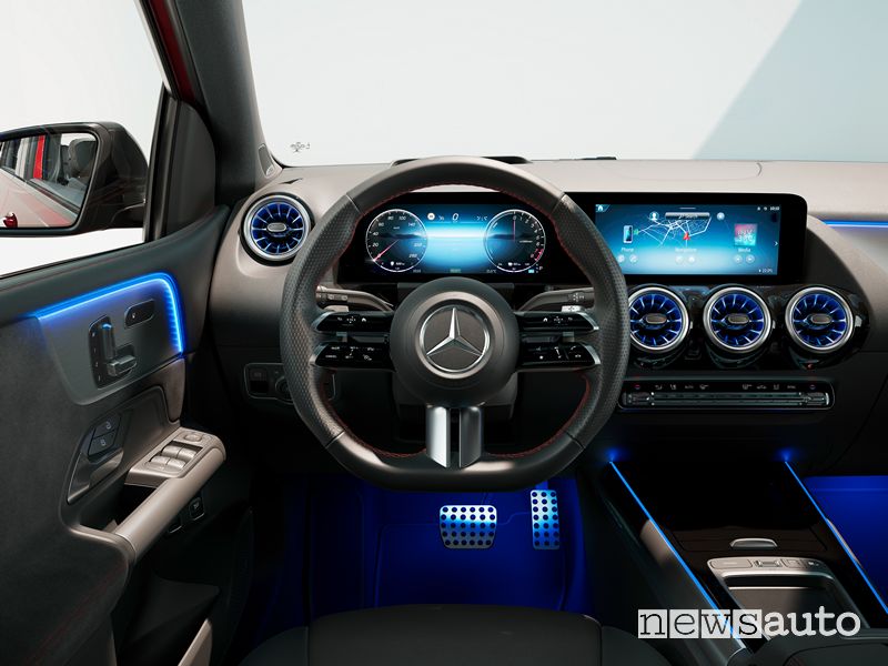 New Mercedes-Benz B-Class 250 e cockpit steering wheel