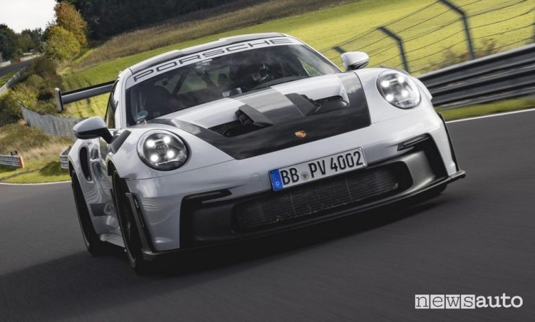 Porsche 911 GT3 RS record al Nurburgring